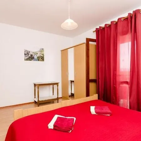 Apartment Kola Slano